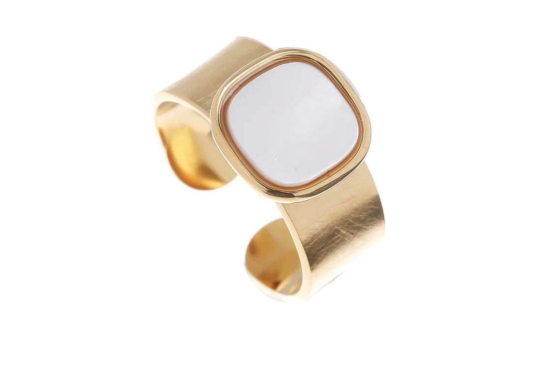 Ring | White