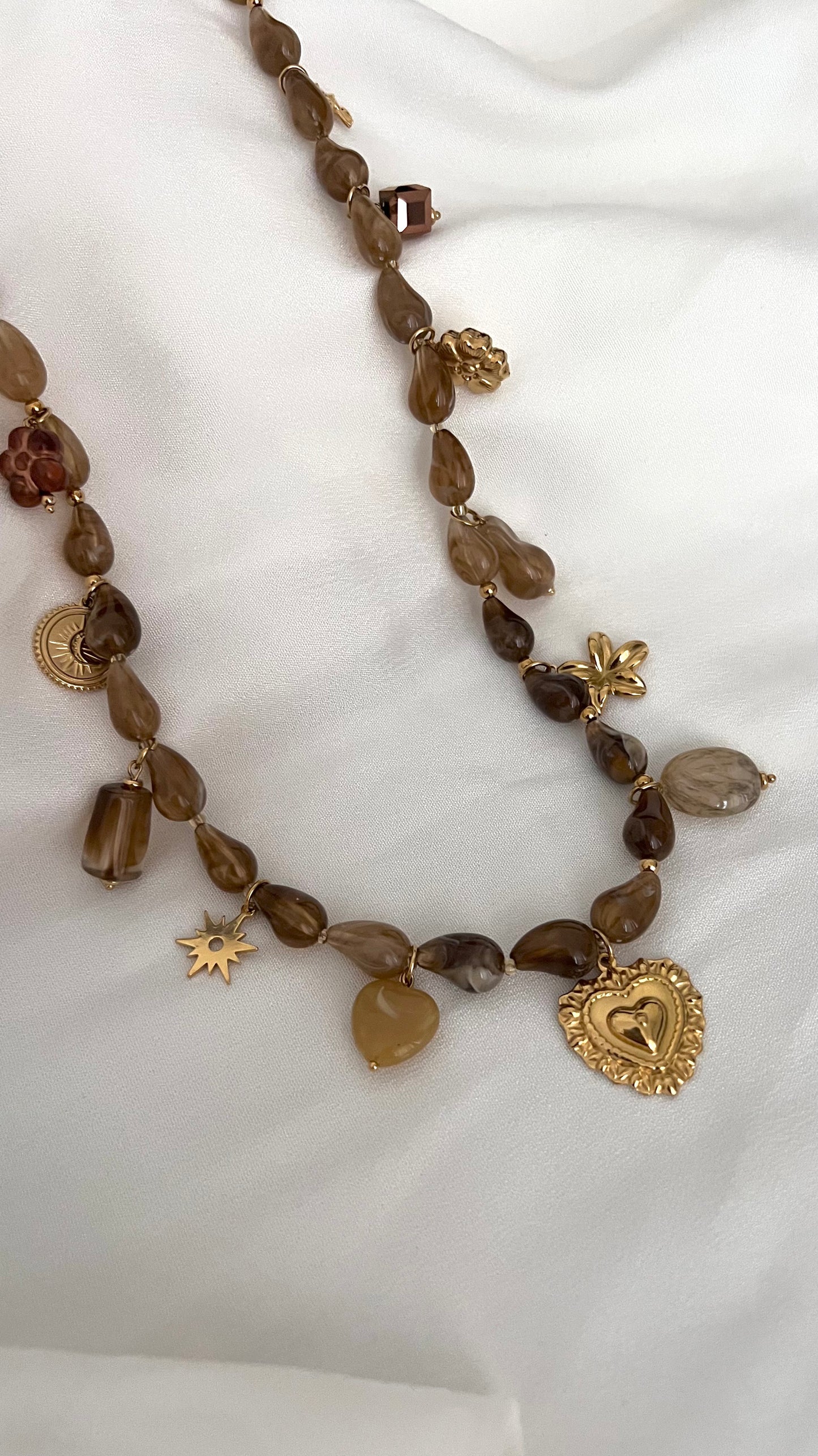 Necklace | Bold Brown bedels dot