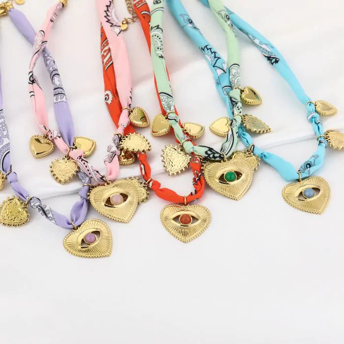Necklace | statement lila