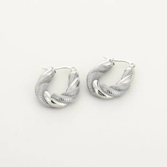 Earring | Oval hoop