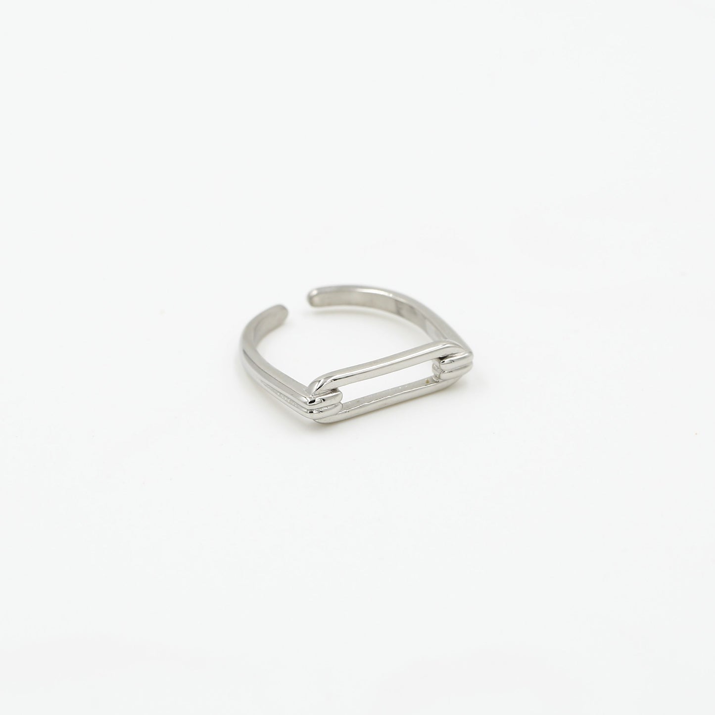 Ring | Izzy
