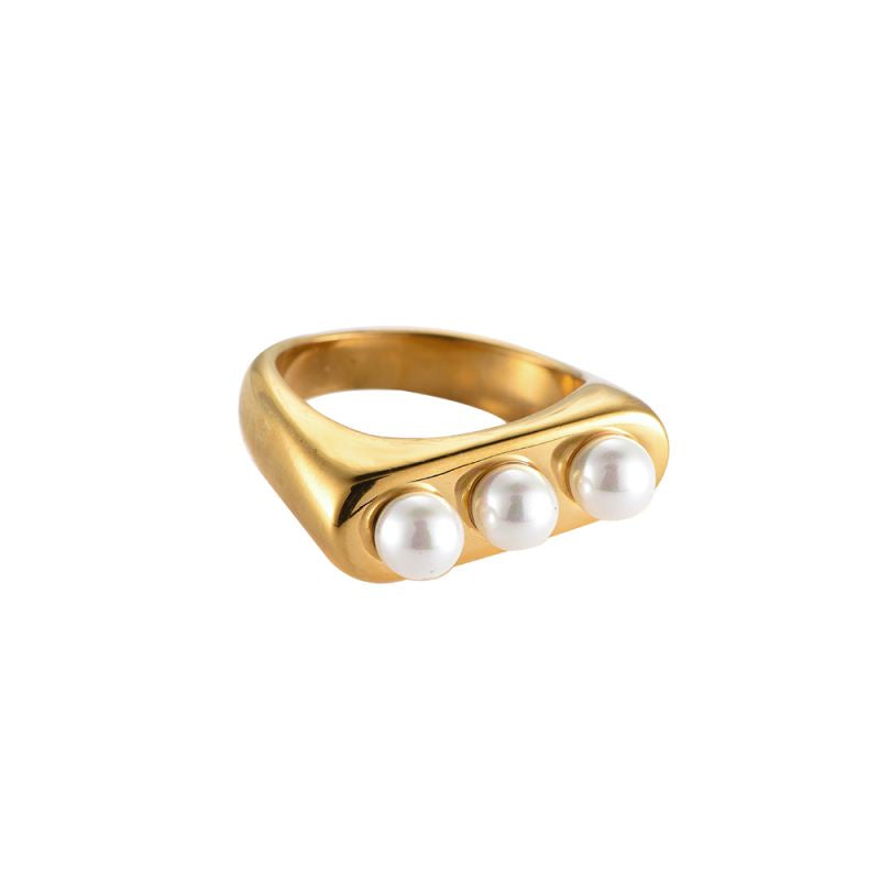 Ring | Three pearl