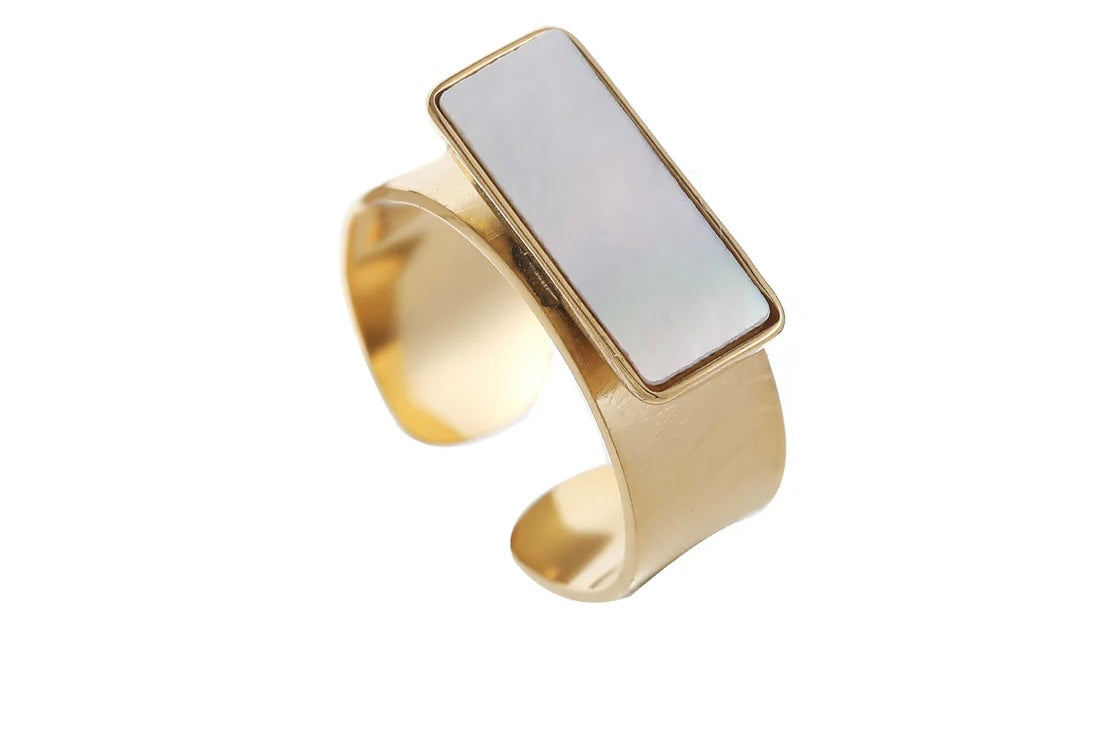 Ring | White