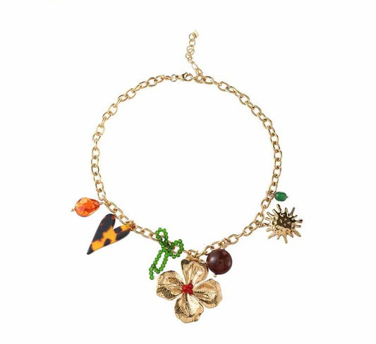 Necklace | Statement panter flower