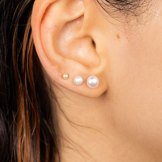 Earring | Tiny pearl
